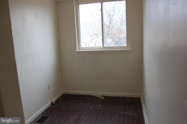 236 VARNUM ST NE, Washington, DC 20011