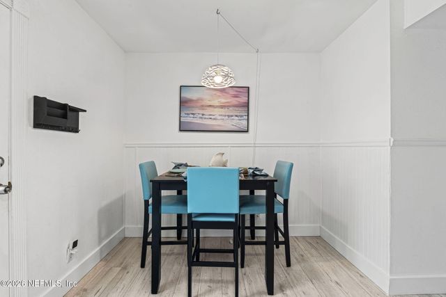 828 CAVALLA Road, Atlantic Beach, FL 32233