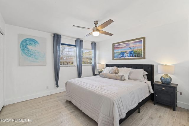 828 CAVALLA Road, Atlantic Beach, FL 32233