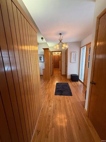 1105 W Clark Street, Berne, IN 46711