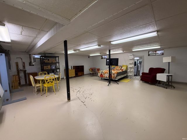 1105 W Clark Street, Berne, IN 46711