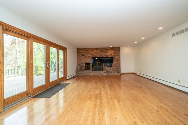 34150 Hunters Row, Farmington Hills, MI 48331