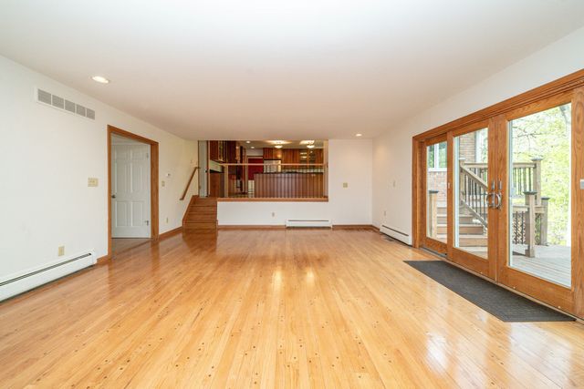 34150 Hunters Row, Farmington Hills, MI 48331