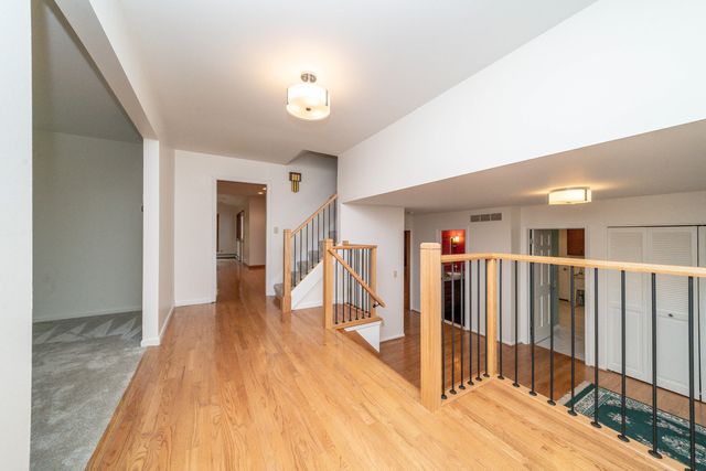 34150 Hunters Row, Farmington Hills, MI 48331