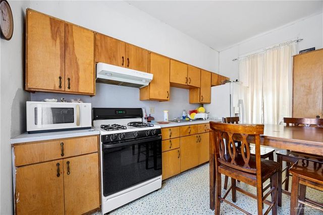 31375 N US Highway 281, Edinburg, TX 78542