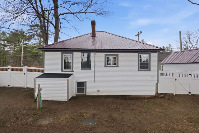 65 River Road, Concord, NH 03303