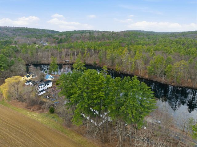 65 River Road, Concord, NH 03303