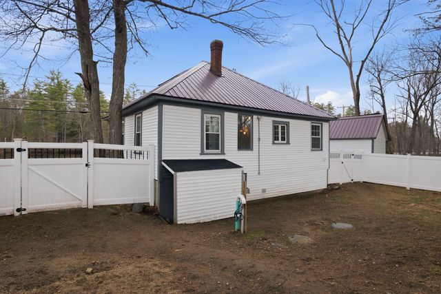 65 River Road, Concord, NH 03303