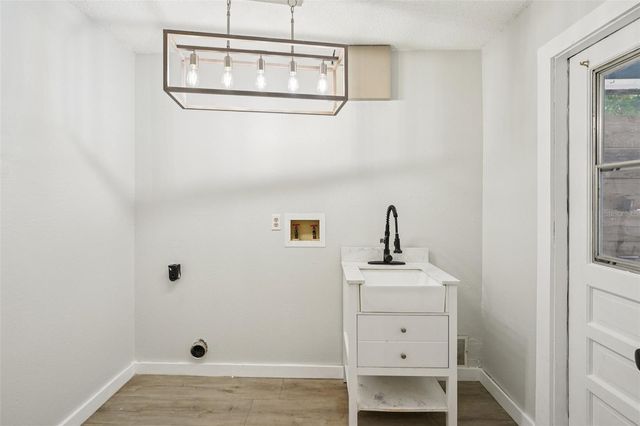 3109 LAKE VALENCIA LN E, Palm Harbor, FL 34684