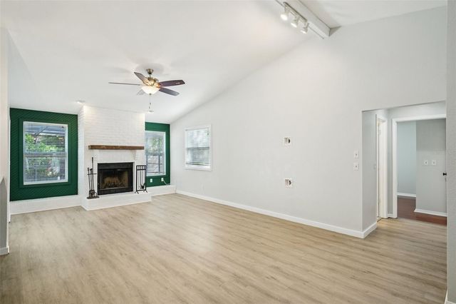 3109 LAKE VALENCIA LN E, Palm Harbor, FL 34684