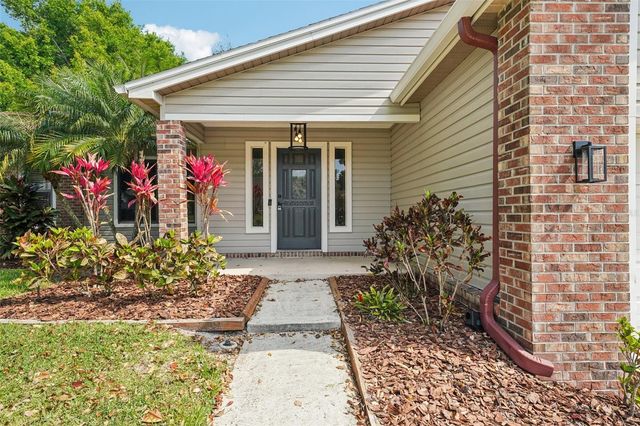 3109 LAKE VALENCIA LN E, Palm Harbor, FL 34684