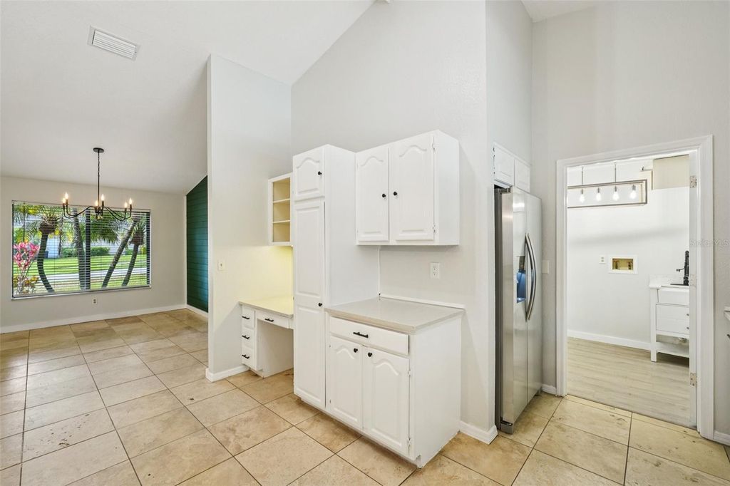 Image 15 of property listing at 3109 LAKE VALENCIA LN E, Palm Harbor, FL 34684
