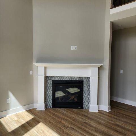 11050 Pinebrook, Walton, KY 41094