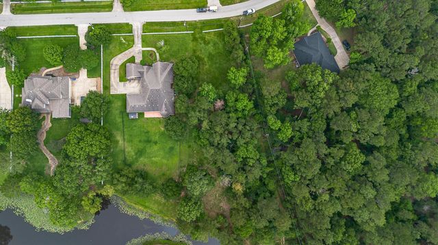12126 Pin Oak Drive, Magnolia, TX 77354