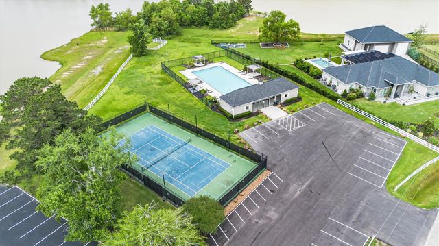 12126 Pin Oak Drive, Magnolia, TX 77354