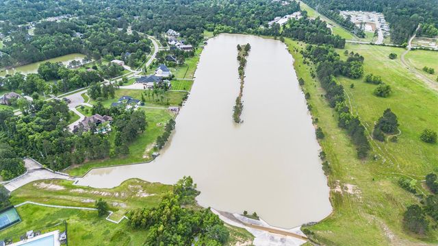 12126 Pin Oak Drive, Magnolia, TX 77354