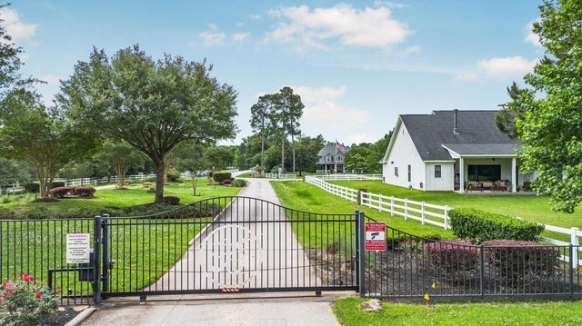 12126 Pin Oak Drive, Magnolia, TX 77354