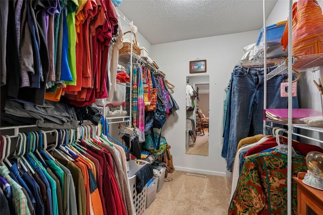 403 E 28th Street S, Newton, IA 50208