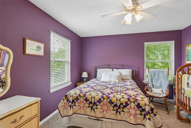 403 E 28th Street S, Newton, IA 50208