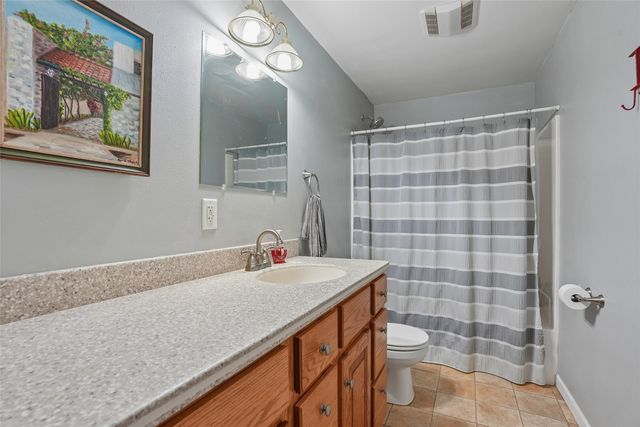 403 E 28th Street S, Newton, IA 50208