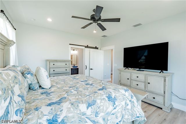 189 Curlew ST, Fort Myers Beach, FL 33931