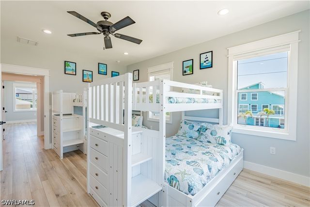 189 Curlew ST, Fort Myers Beach, FL 33931