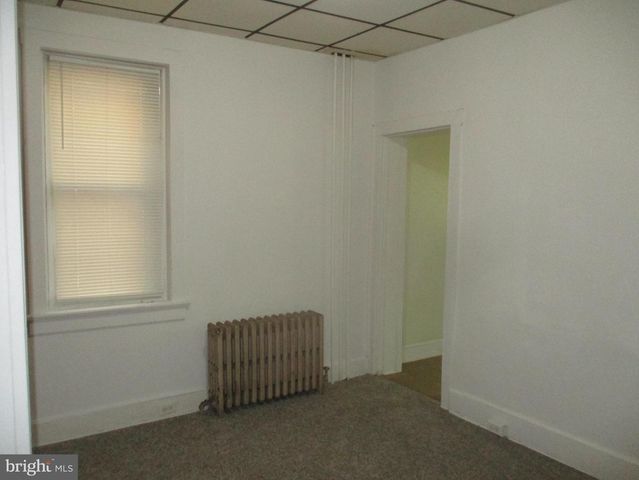 1856 S BROAD ST, Hamilton, NJ 08610