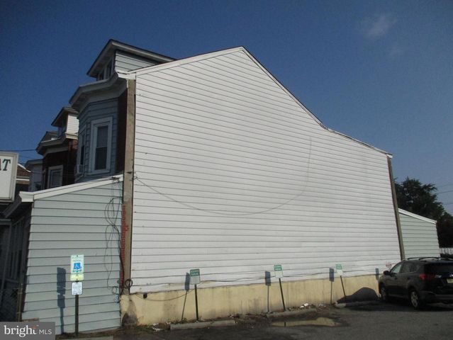 1856 S BROAD ST, Hamilton, NJ 08610