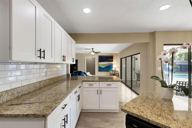 126 WOODSIDE DRIVE, Lakeland, FL 33813