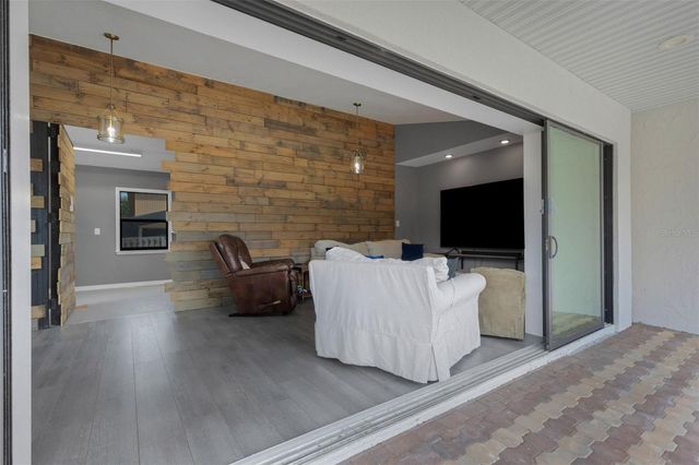 126 WOODSIDE DRIVE, Lakeland, FL 33813