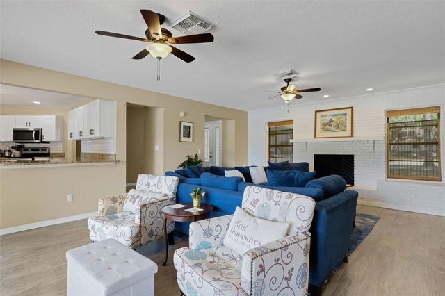 126 WOODSIDE DRIVE, Lakeland, FL 33813