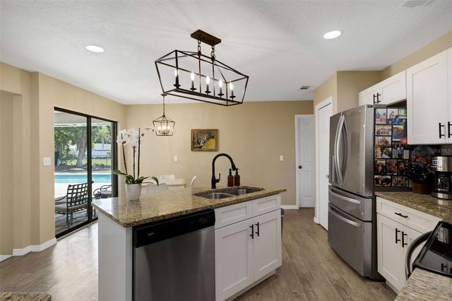 126 WOODSIDE DRIVE, Lakeland, FL 33813