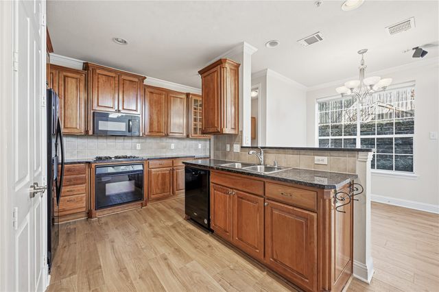 2501 Corbeau Drive, Irving, TX 75038