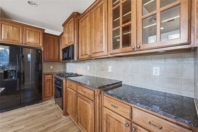 2501 Corbeau Drive, Irving, TX 75038