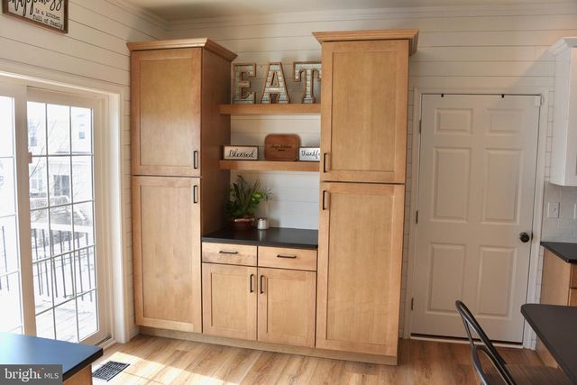 2061 MALLARD LN, Lebanon, PA 17046