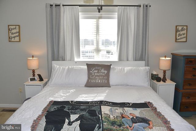 2061 MALLARD LN, Lebanon, PA 17046