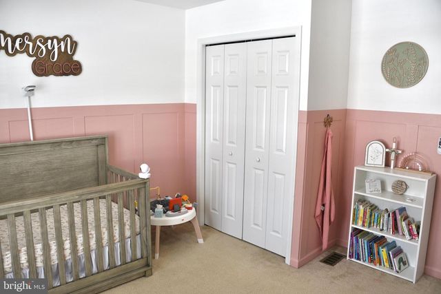 2061 MALLARD LN, Lebanon, PA 17046