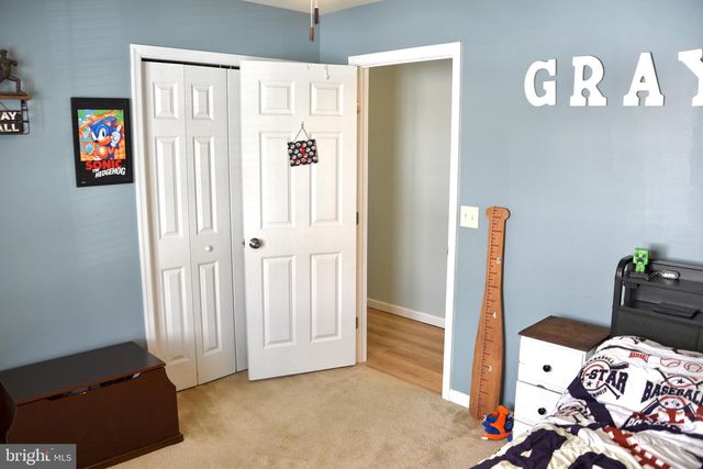 2061 MALLARD LN, Lebanon, PA 17046