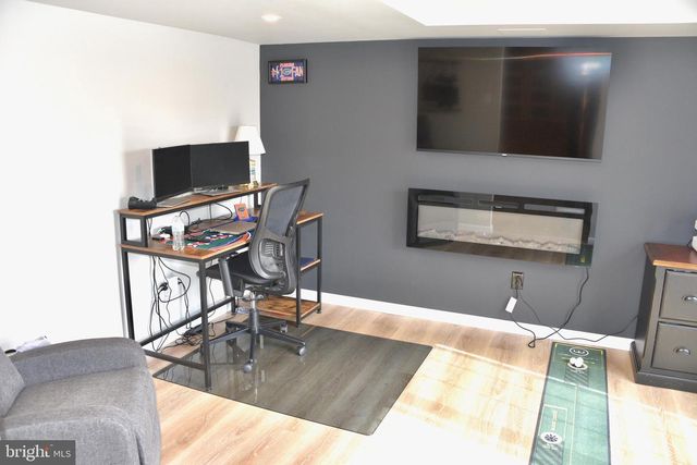 2061 MALLARD LN, Lebanon, PA 17046