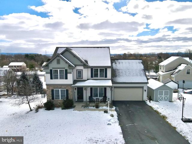 2061 MALLARD LN, Lebanon, PA 17046