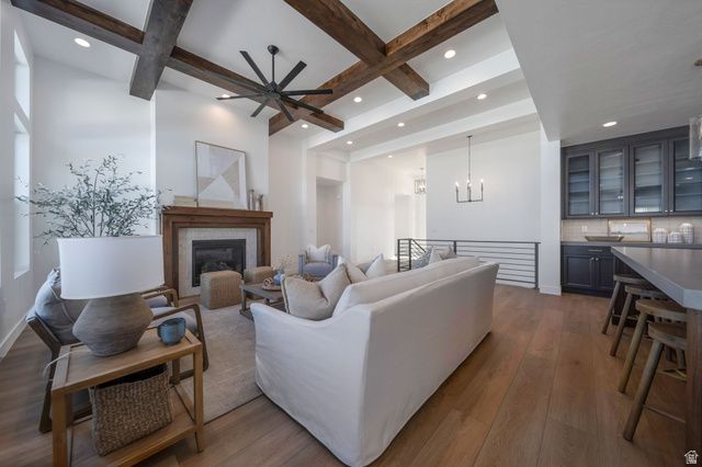 6602 W BRAEBURN WAY, West Jordan, UT 84081