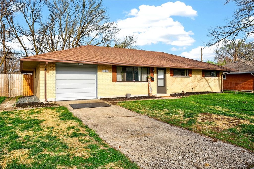4819 Loxley Drive, Dayton, OH 45439