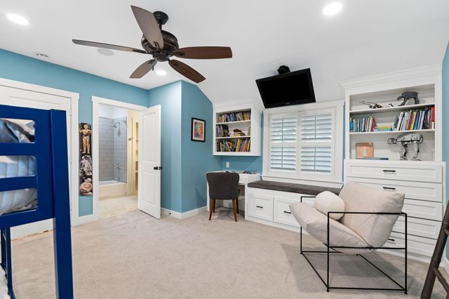 423 Pecore Street, Houston, TX 77009