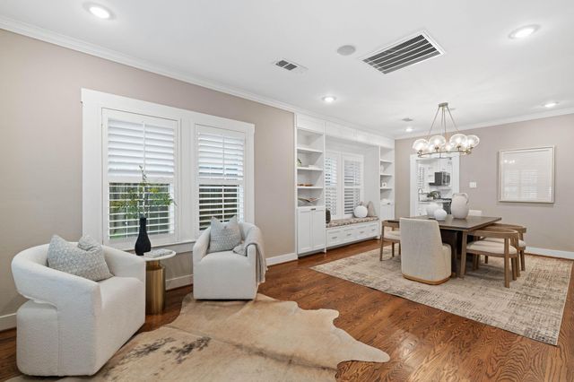 423 Pecore Street, Houston, TX 77009