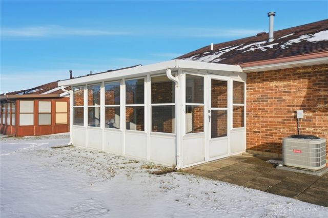 3031 Bradford Drive, Springfield, OH 45503