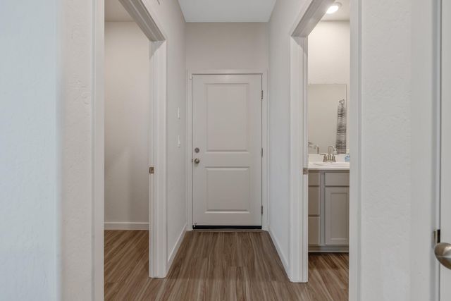 920 Maricopa Street, Tulare, CA 93274