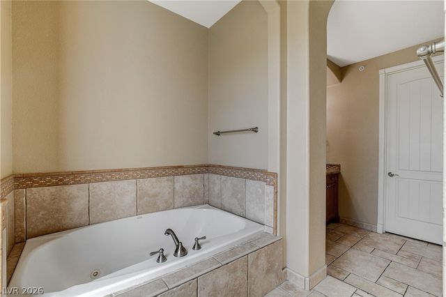 32 Via Vasari 103, Henderson, NV 89011