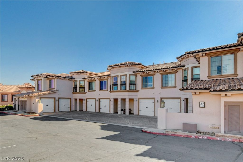 32 Via Vasari 103, Henderson, NV 89011