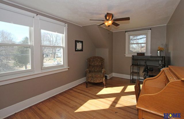 744 S 32nd Street, Lincoln, NE 68510