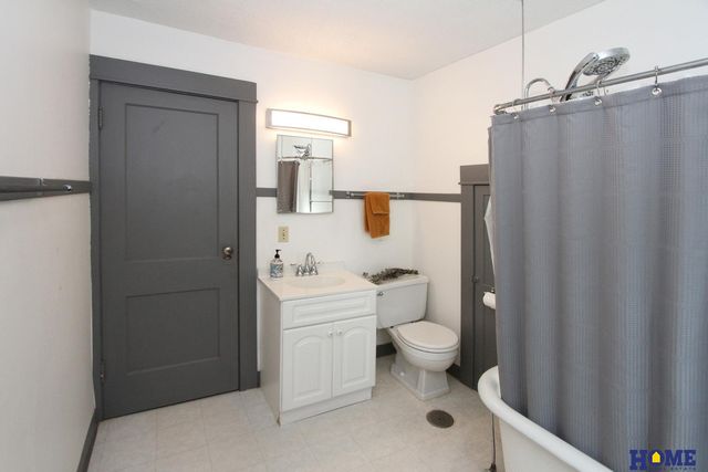 744 S 32nd Street, Lincoln, NE 68510